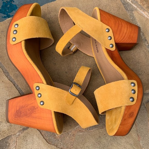 Lucky Brand Yellow Platform Sandals - Picture 11 of 16